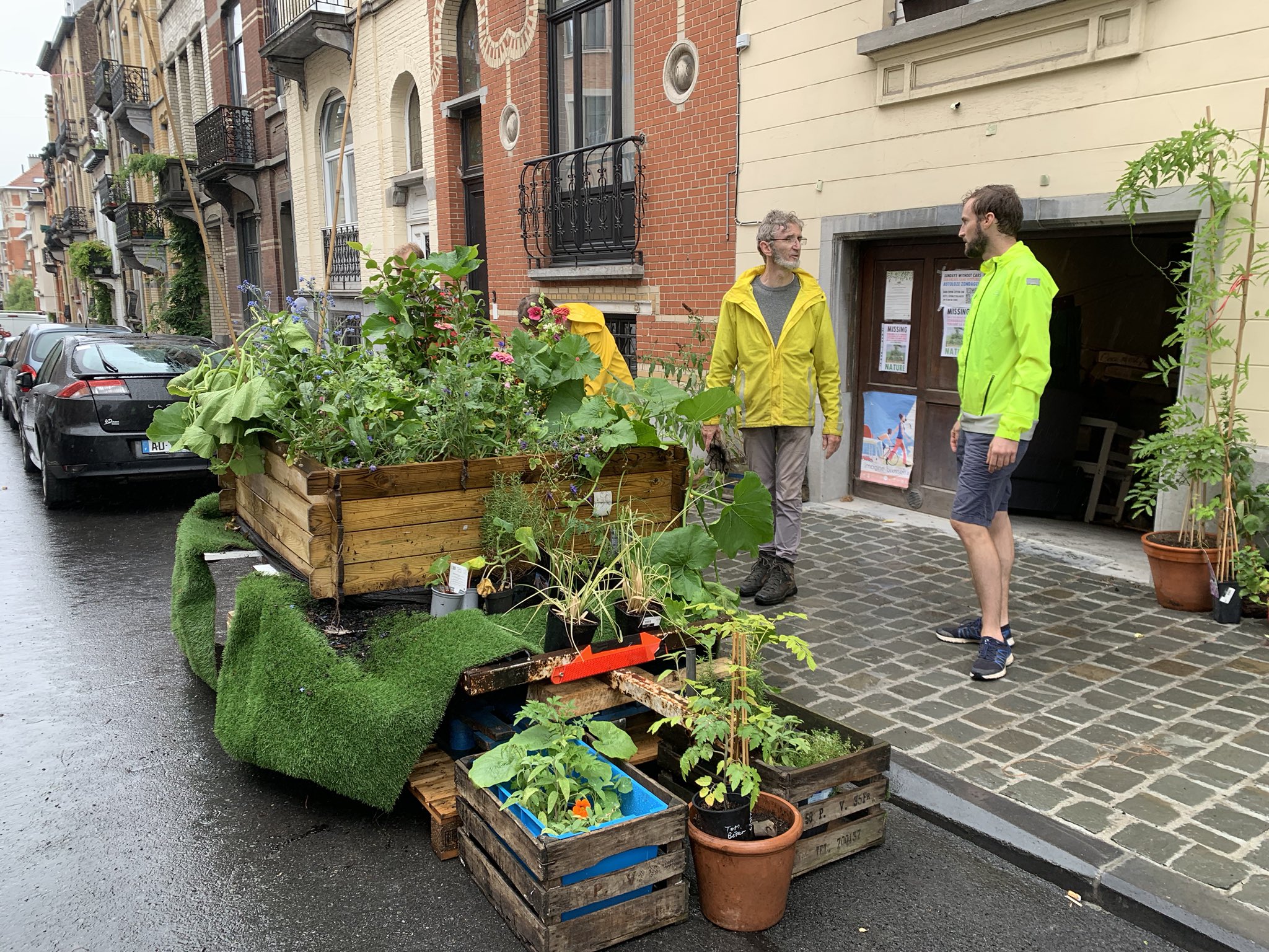 Comment créer un jardin potager au sein de votre immeuble ? - Immobilier  Lille, Nantes, Paris : Agence immobilière, location, vente